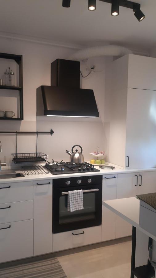 Apartament Mia!! Self Check-in!! *